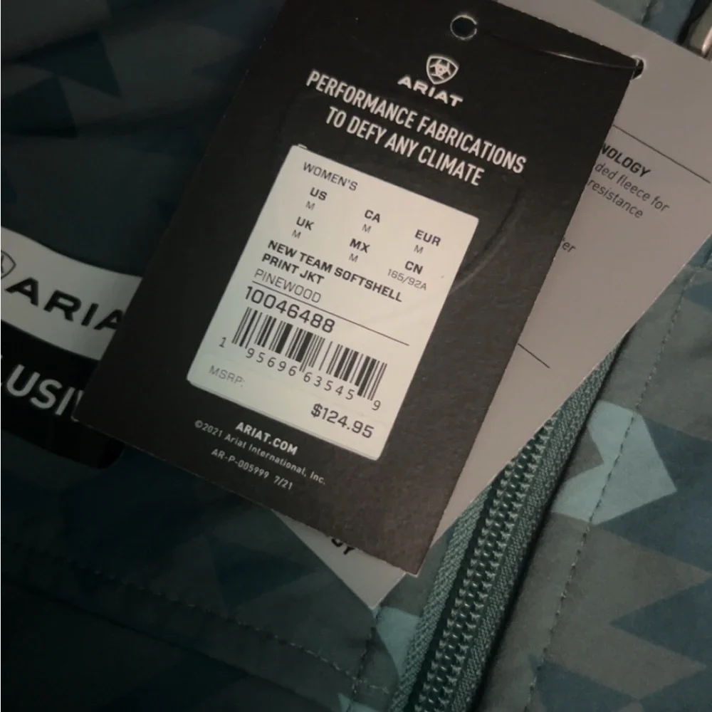 Ariat Blue Geometric Women's Jacket - Picture 2 of 2